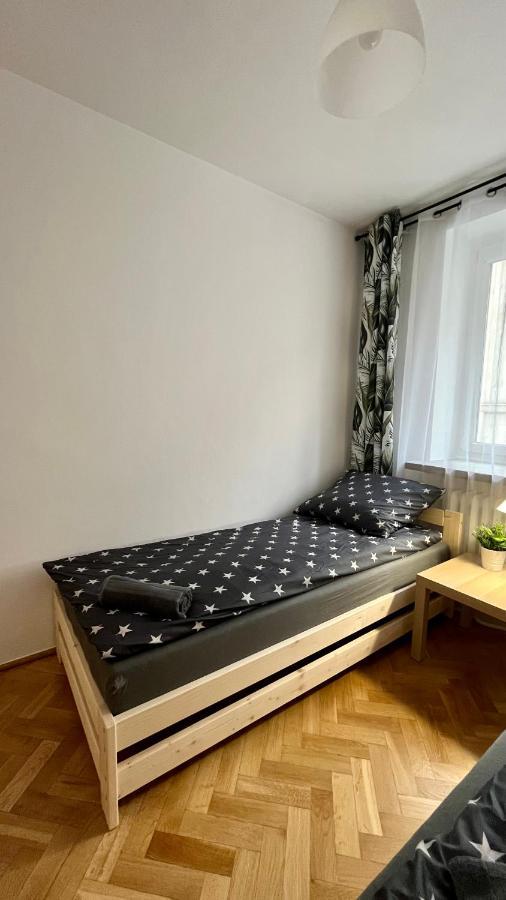 Warszawa Krucza Pokoje Exterior photo